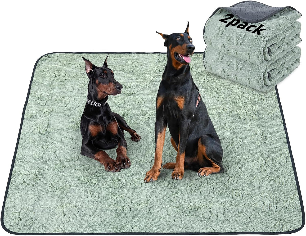 LOOBANI reusable dog pad for whelping, puppy training, and crate protection.